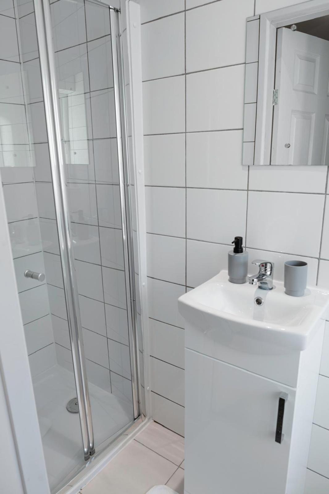 Cosy Ensuite Bedroom I 5Min Walk From Bramall Lane Stadium Σέφιλντ Εξωτερικό φωτογραφία