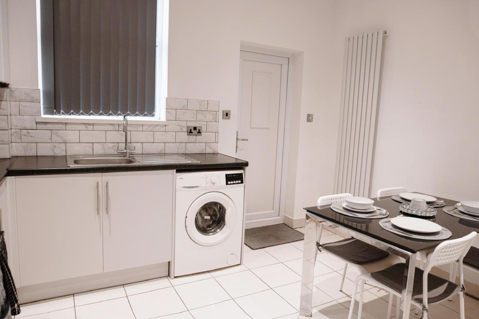 Cosy Ensuite Bedroom I 5Min Walk From Bramall Lane Stadium Σέφιλντ Εξωτερικό φωτογραφία